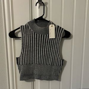 Black and white sweater stripped top
